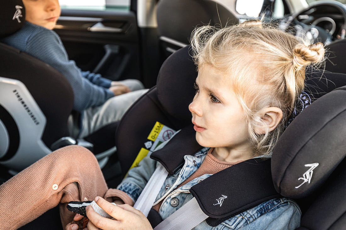IL SEGGIOLINO AUTO E' PIU' SICURO SE IL BAMBINO VIAGGIA IN SENSO DI MARCIA O IN CONTRO MARCIA?